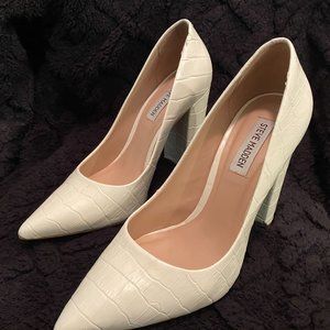 Steve Madden Prance-C White Heels  8 1/2 M